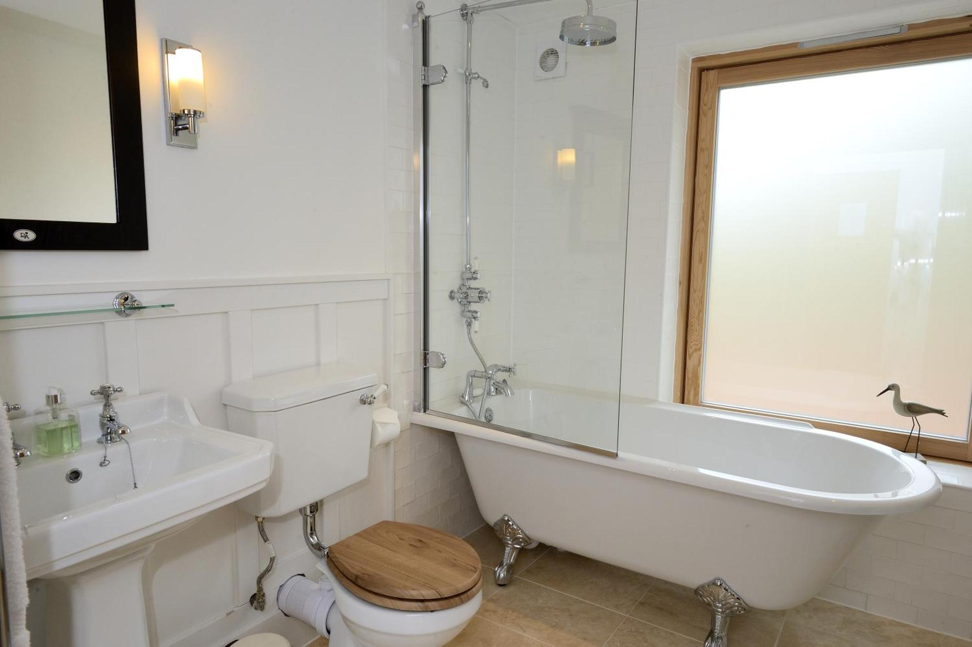 The Lodge At Carrick Castle Estate Cairndow Exteriör bild