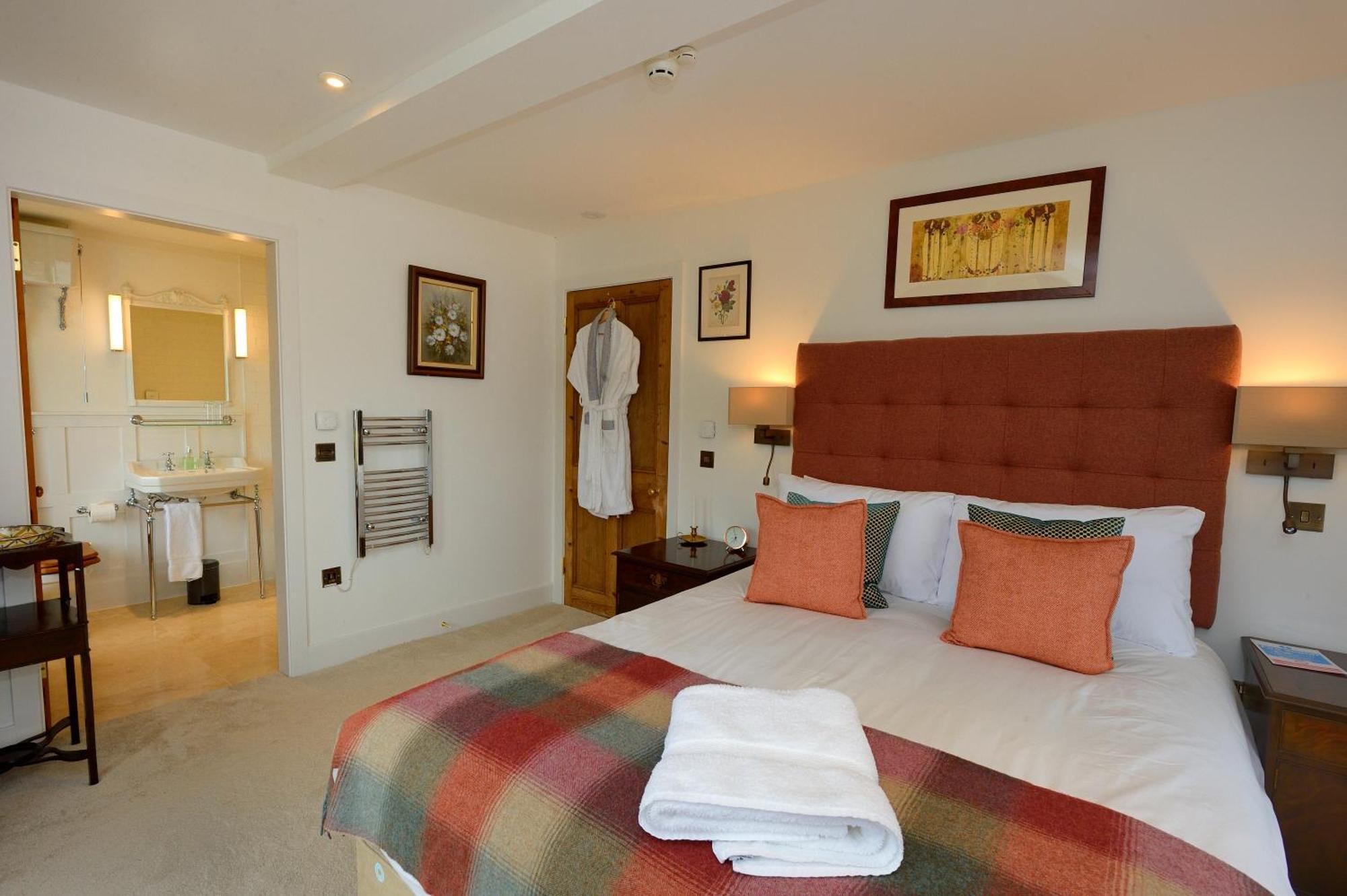 The Lodge At Carrick Castle Estate Cairndow Exteriör bild